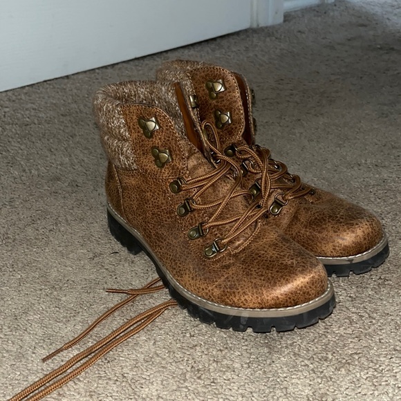 Cliffs brown ankle hiking boots - size 8 womens - Picture 1 of 8
